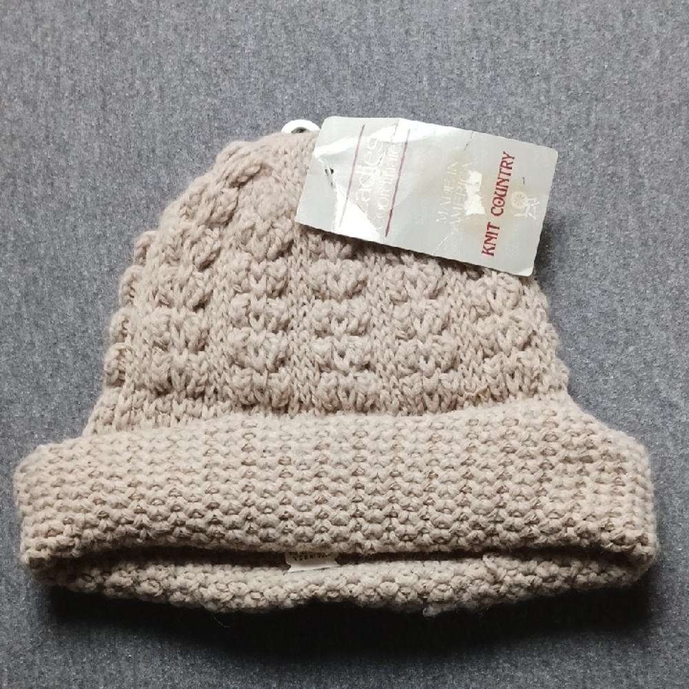 Vintage Ladies Coordinates Beige Cable Knit Beanie